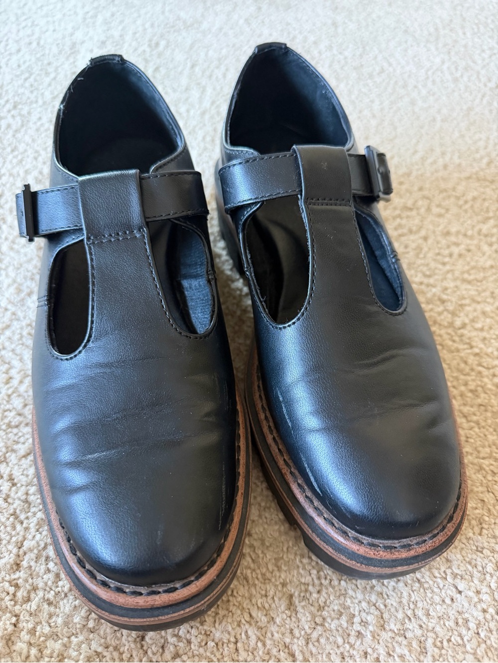 Korks Black Leather T-Strap Dress Shoes